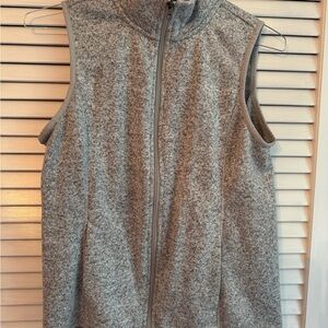 Bass Heather Gray Knit Vest